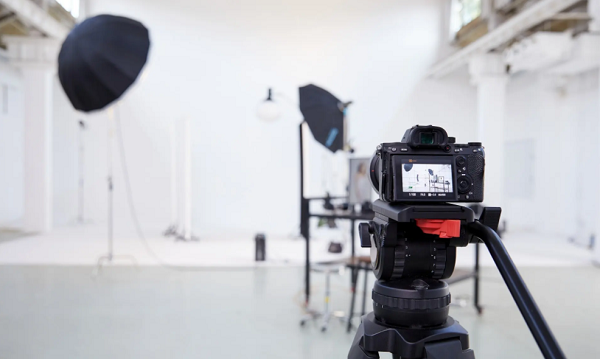 西安產(chǎn)品宣傳片設(shè)計公司：哪家公司最適合我們公司拍攝宣傳片？