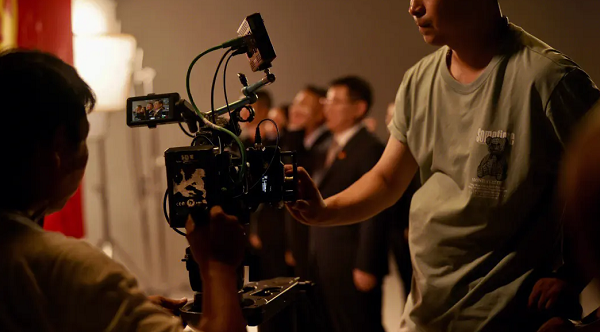 宣傳片拍攝收費主要依據(jù)什么？